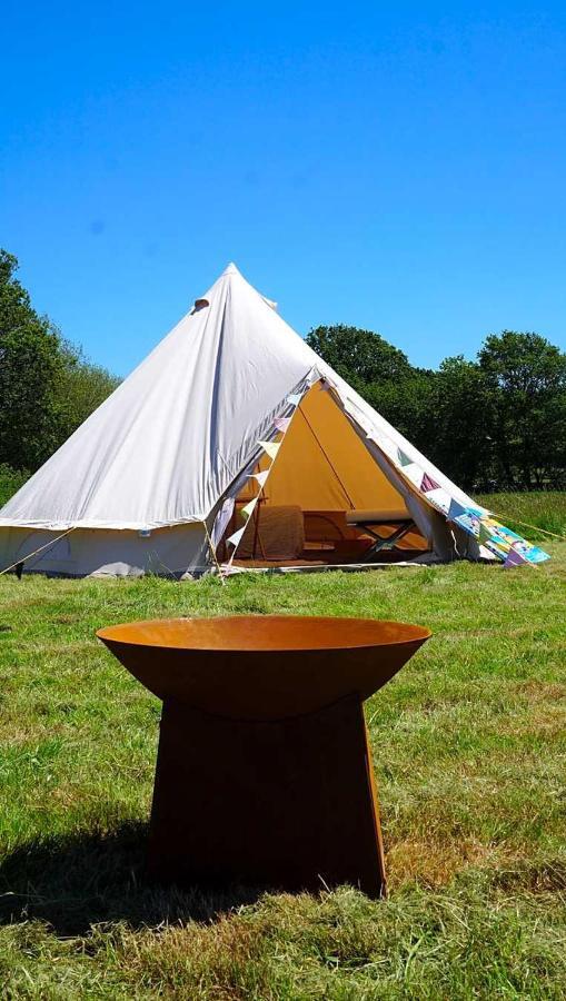 Dorset Glamping Fields Hotel Corfe Mullen Екстериор снимка
