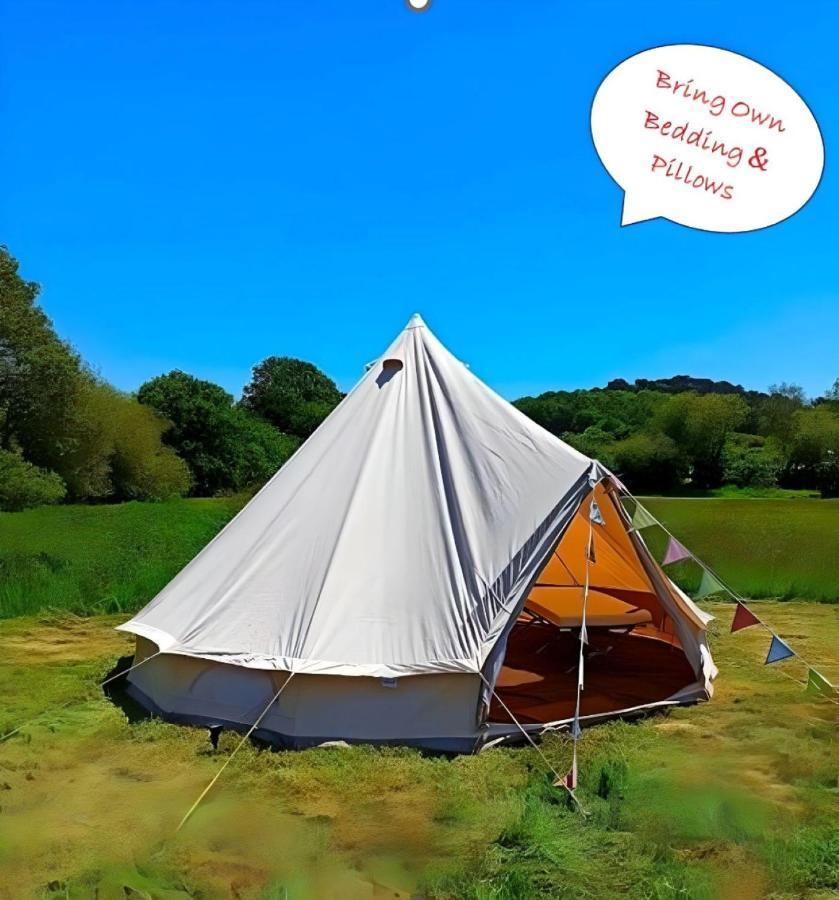 Dorset Glamping Fields Hotel Corfe Mullen Екстериор снимка